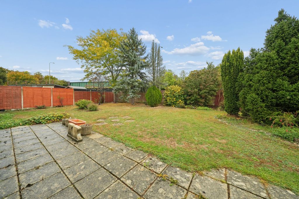Property photo 2 of 22