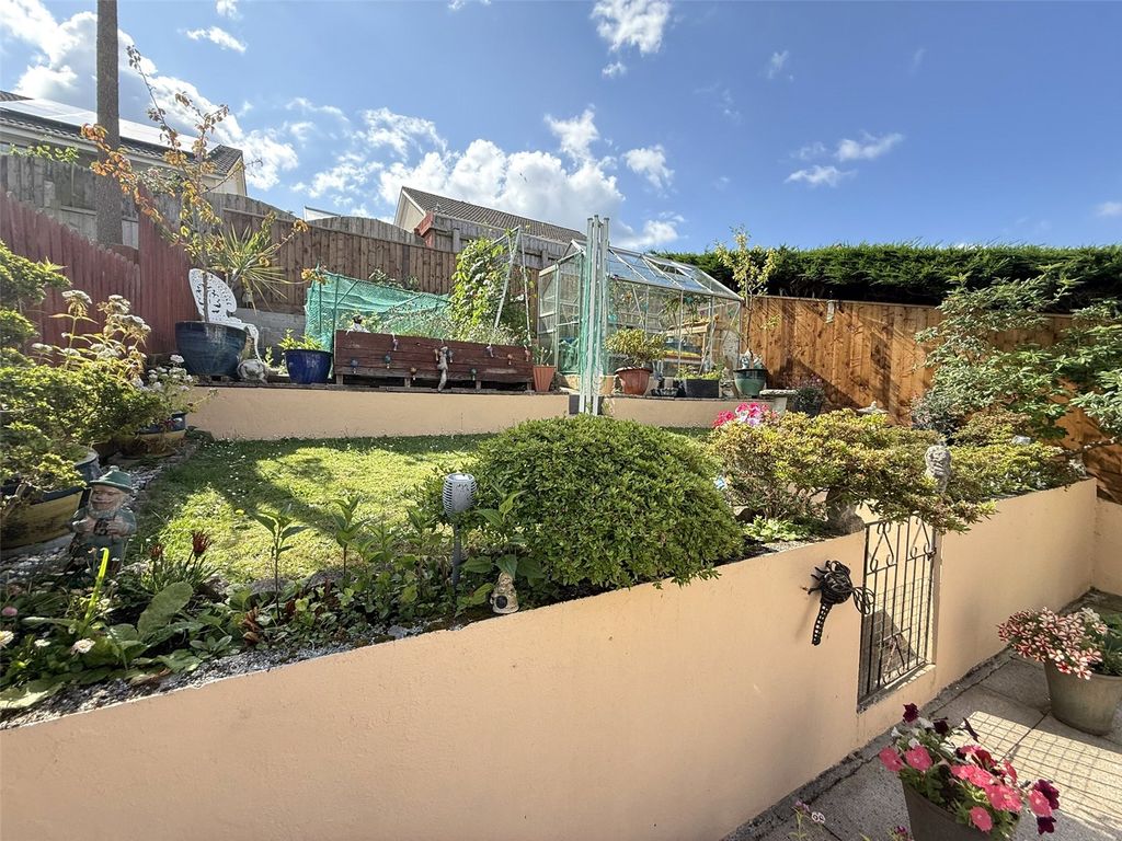 Property photo 3 of 21 Picture No. 16