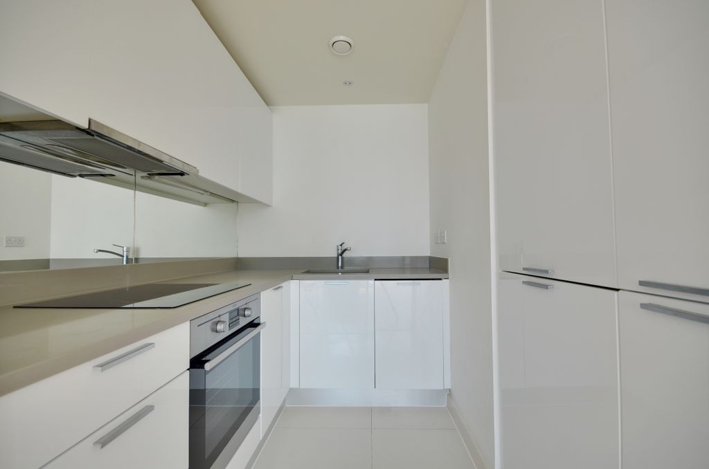 Property photo 3 of 11 3