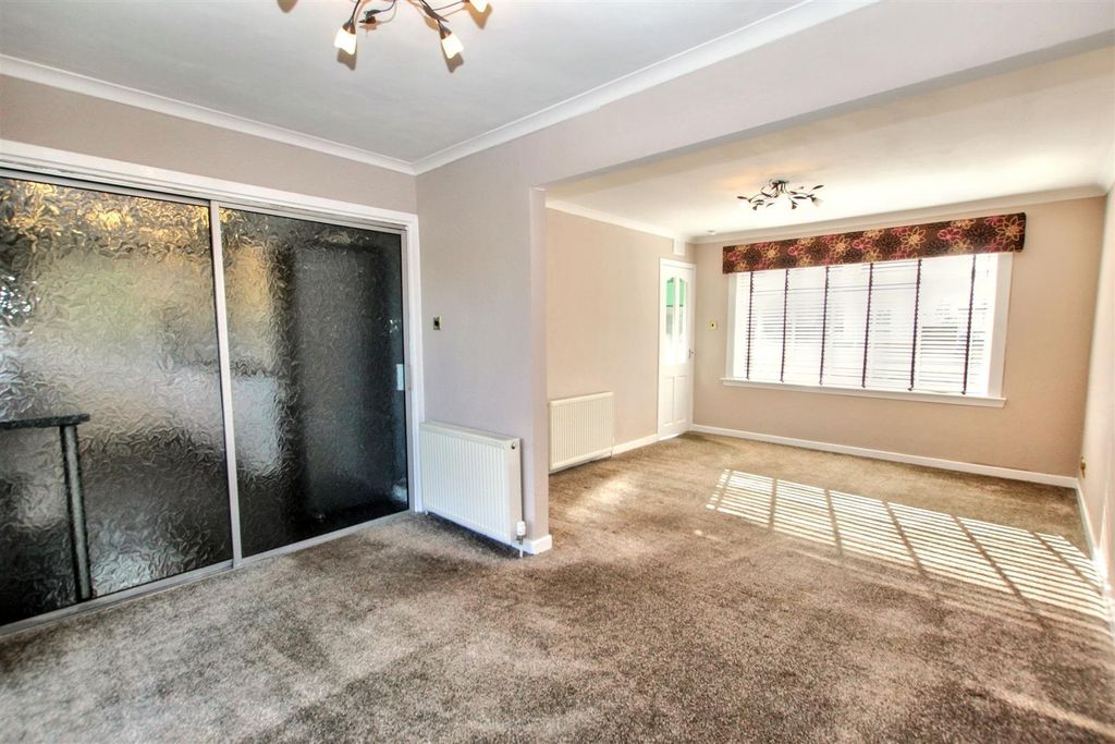 Property photo 3 of 14 3.Jpg