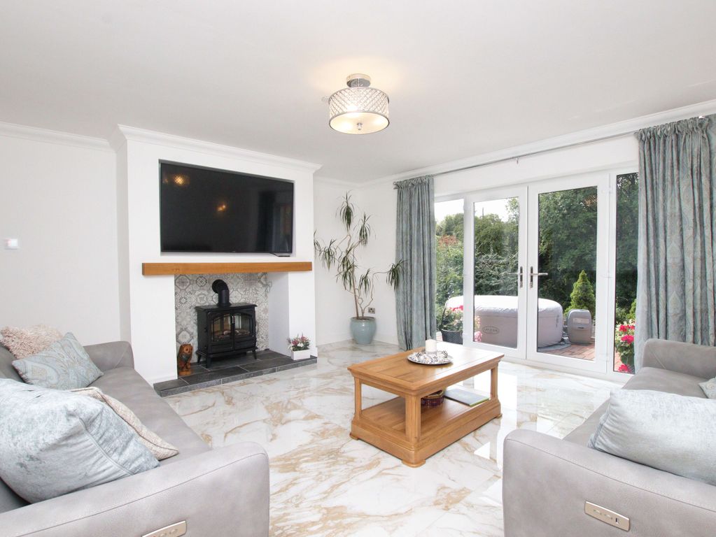 Property photo 2 of 23