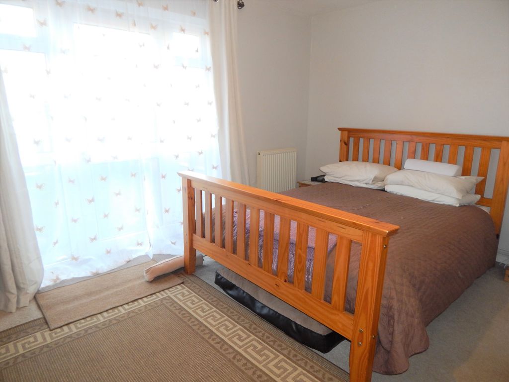 Property photo 3 of 5