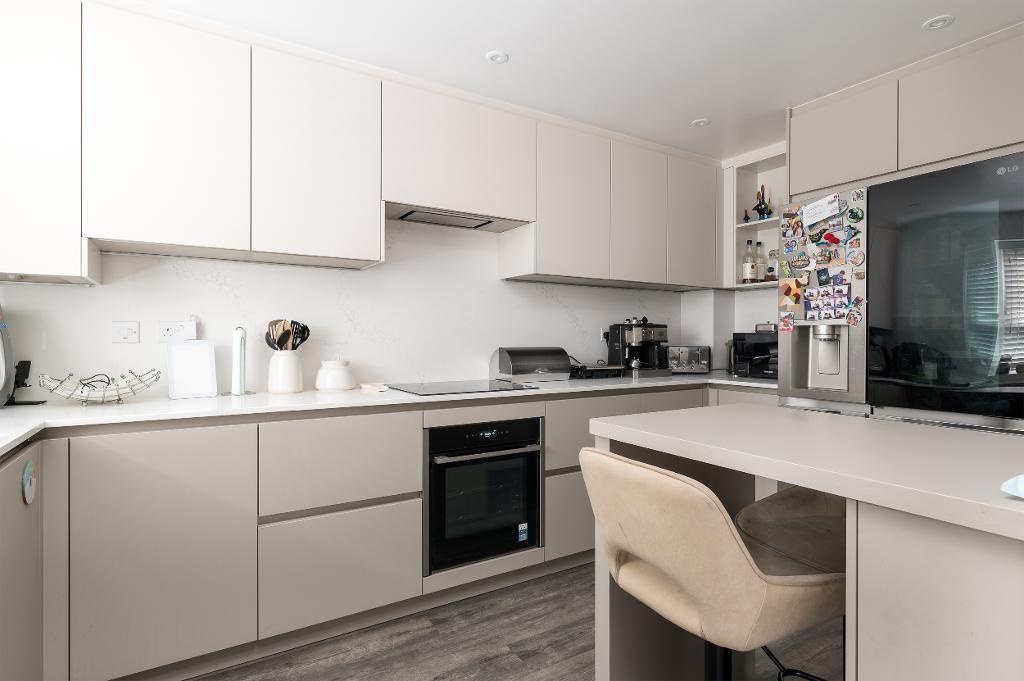 Property photo 2 of 20 Photo 2