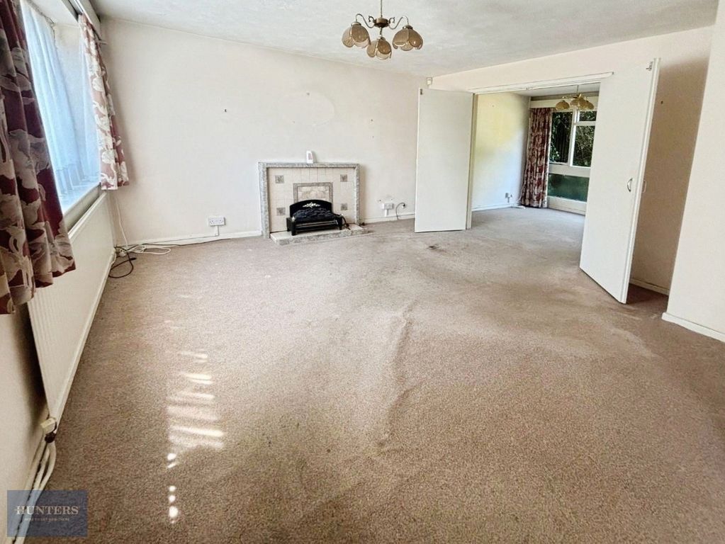 Property photo 2 of 13 2