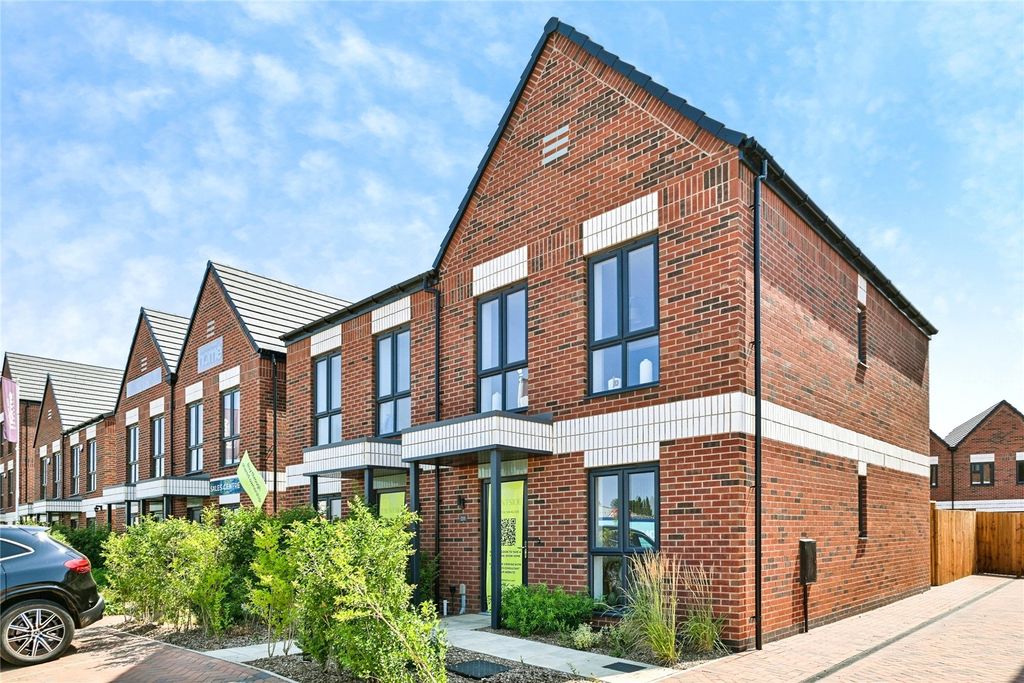 Property photo 1 of 10 The Dalby