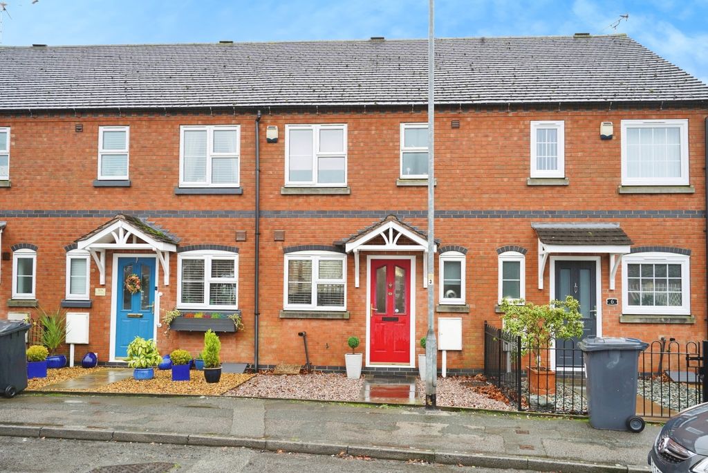 Property photo 1 of 16 Front