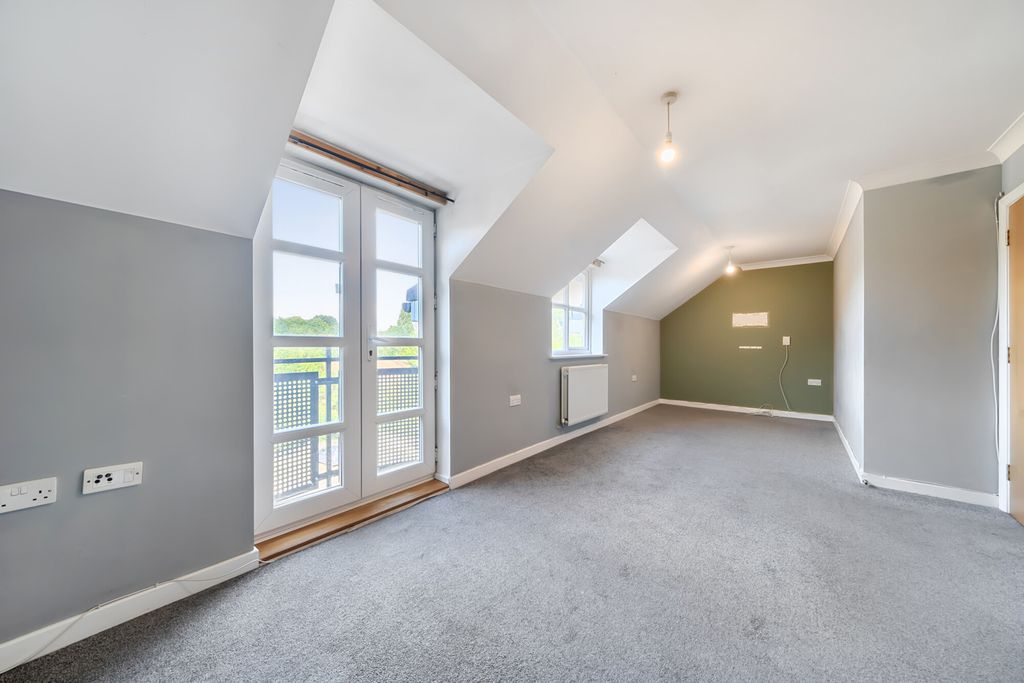 Property photo 3 of 19 1523227-1-6Aaaab9...