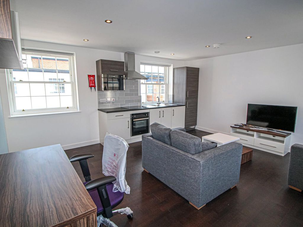 Property photo 3 of 8