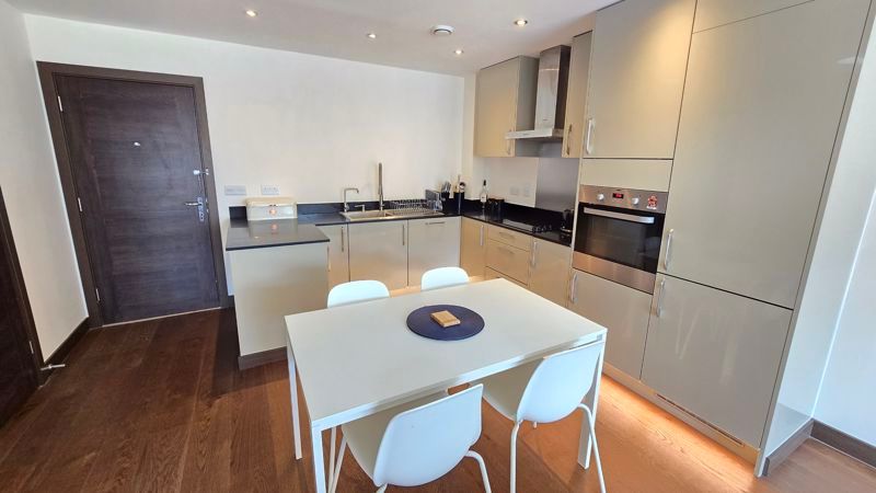 Property photo 2 of 16 Photo 1