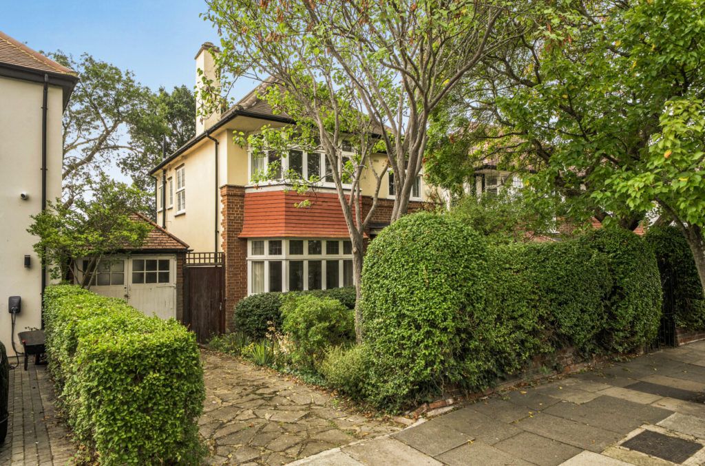 Property photo 1 of 13