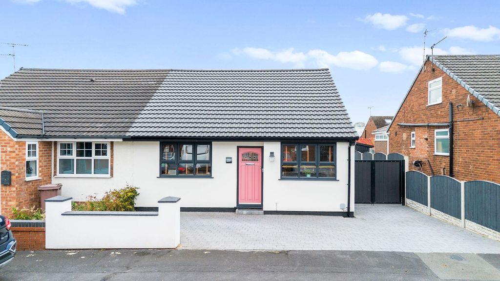 Property photo 1 of 22