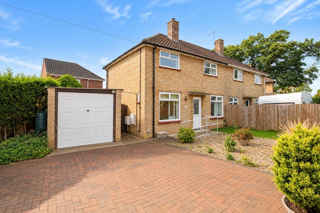 Property photo 1 of 12 1 (2).Png