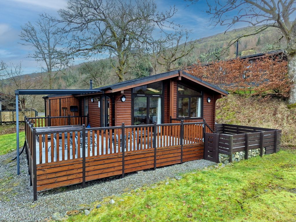 Property photo 2 of 38 2_No1_Front12-1