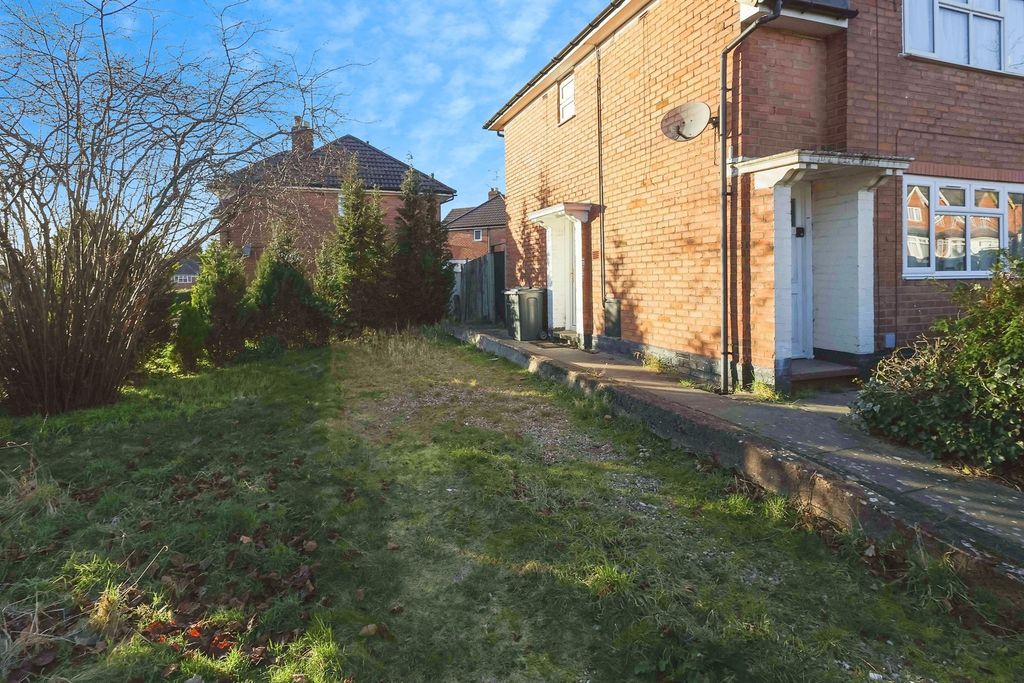Property photo 2 of 10