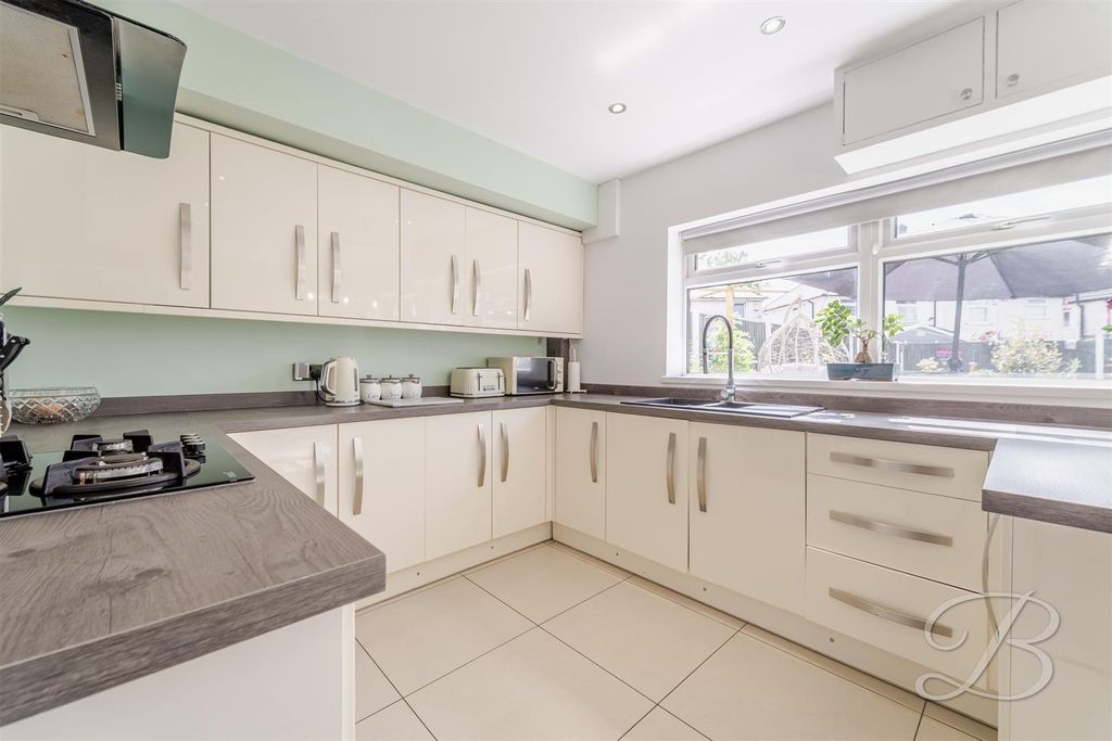 Property photo 2 of 33 Ccltd-10.Jpg