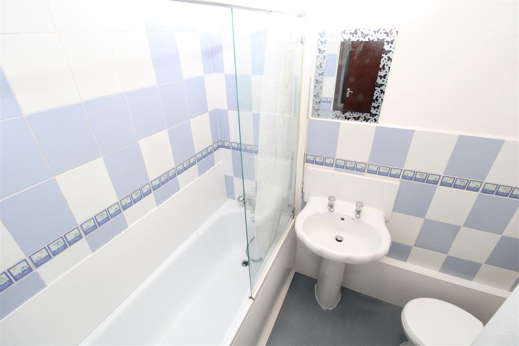 Property photo 1 of 2 9Ctet_-Xekqqbznx9W7Pzw.Jpg