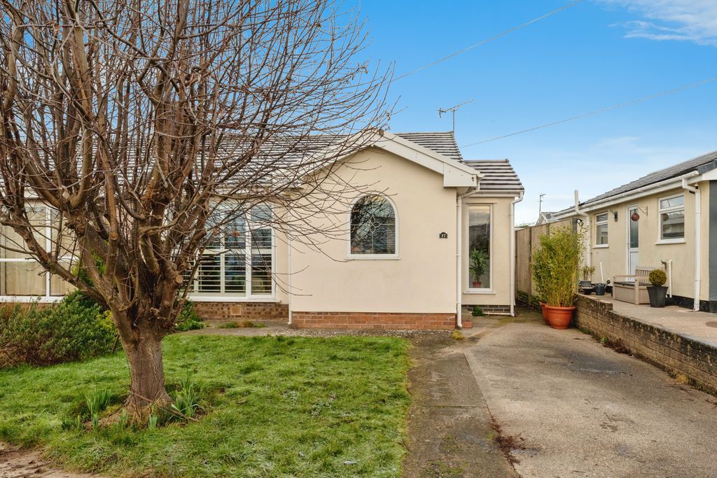 Property photo 1 of 17 Photography