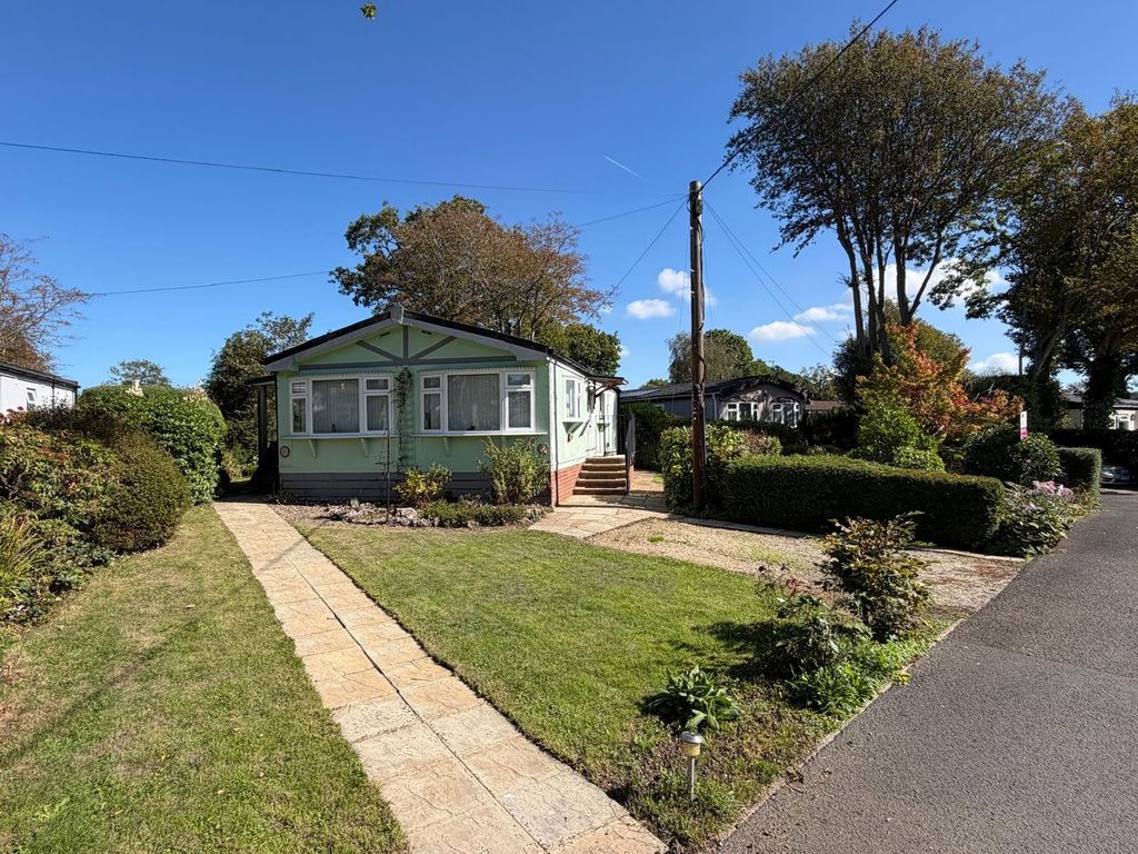 Property photo 1 of 24