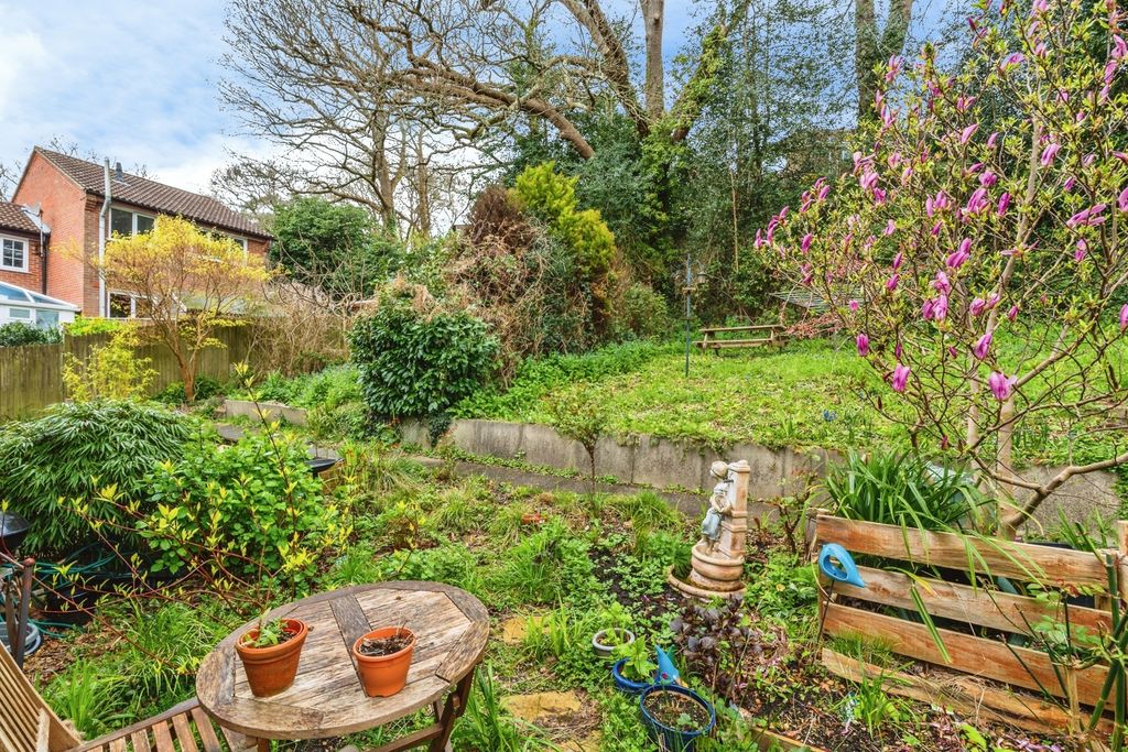 Property photo 1 of 19 Pbox-Img.Jpg