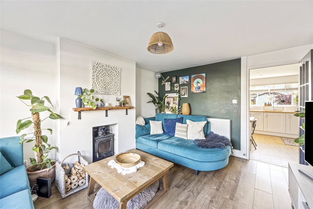 Property photo 2 of 16 Picture No. 03