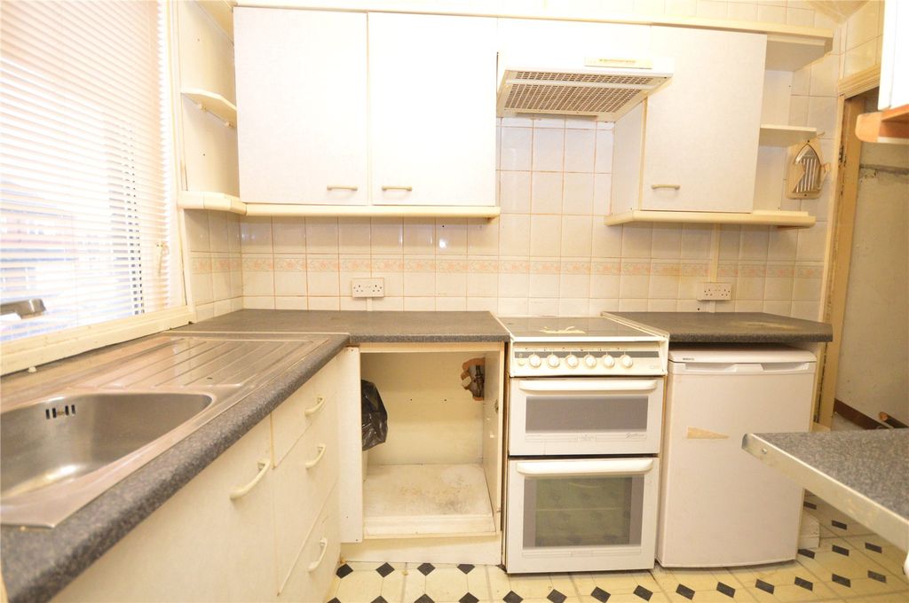 Property photo 3 of 10 Picture 3