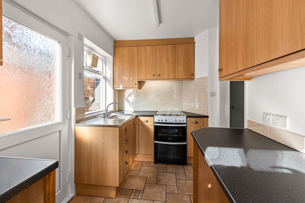 Property photo 2 of 16