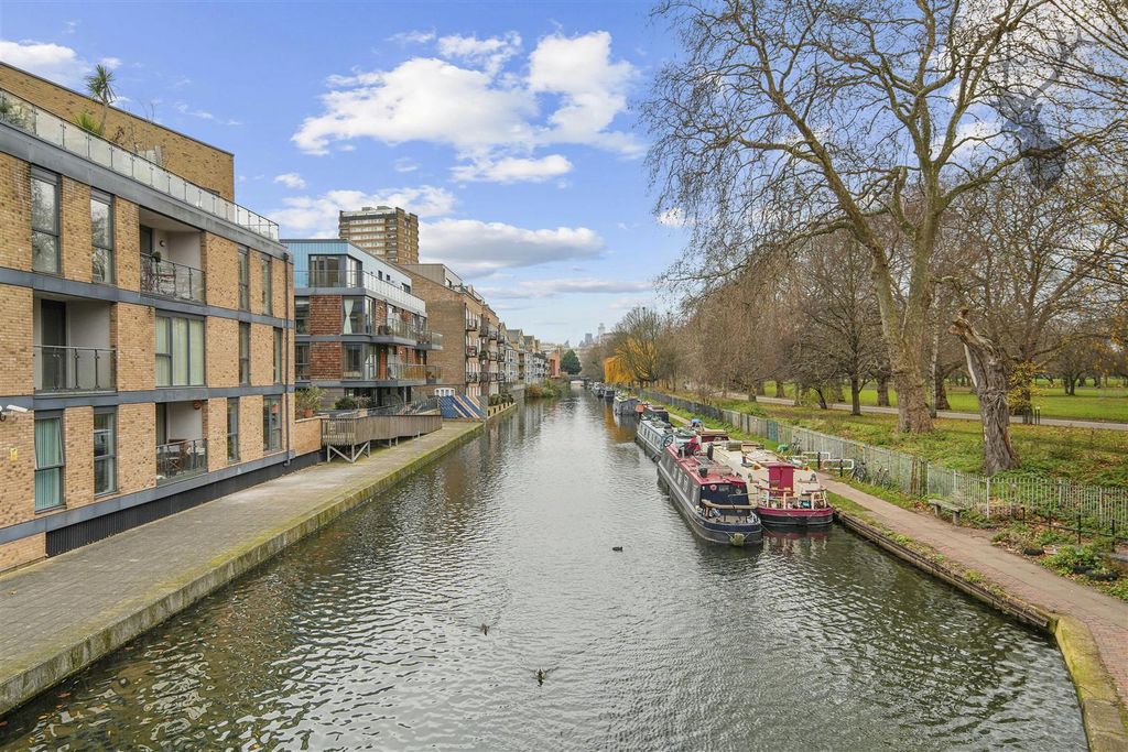 Property photo 3 of 14