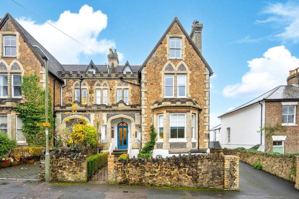 Property photo 1 of 14 Picture No. 01