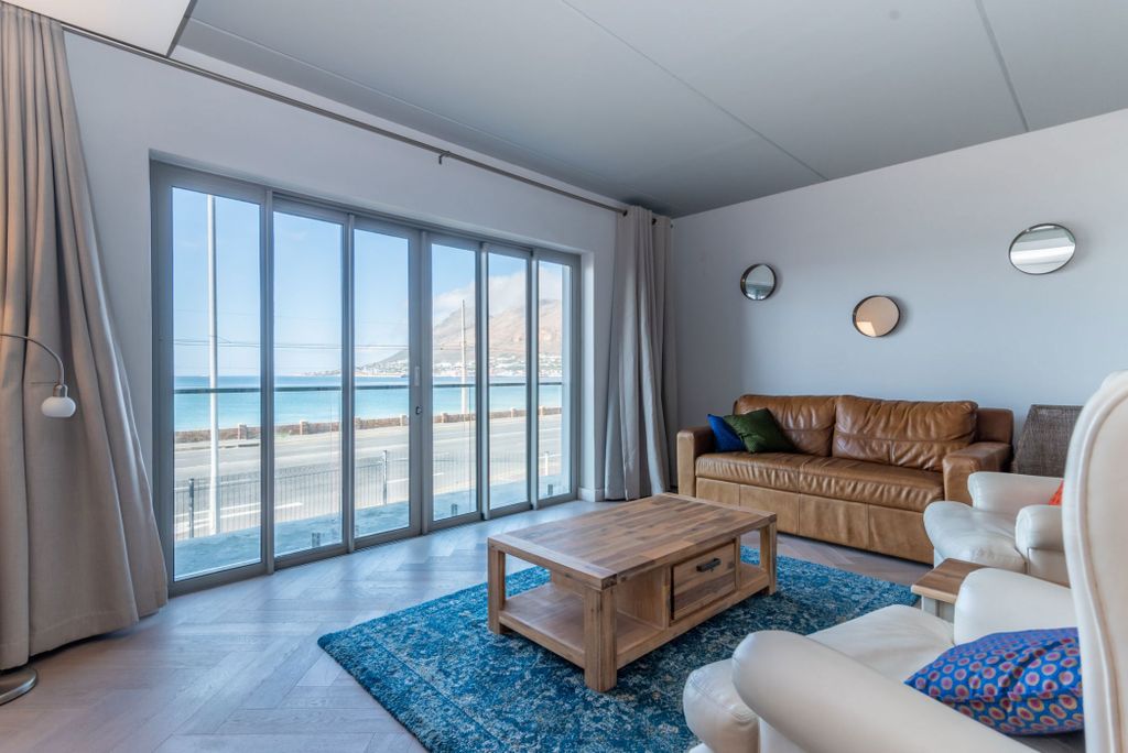 Property photo 1 of 22 Fh1670648