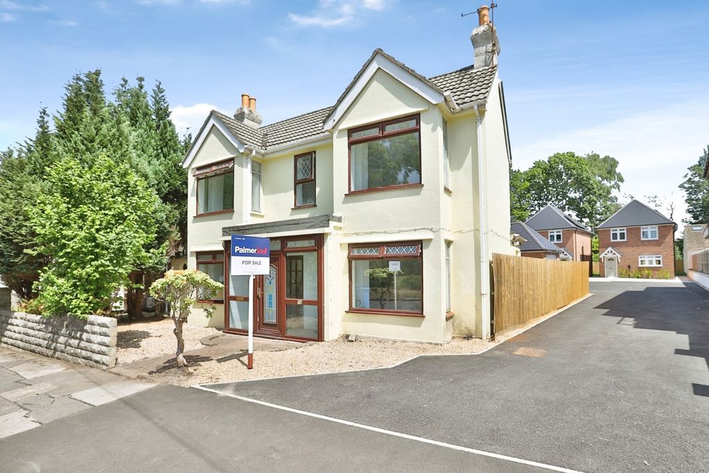 Property photo 1 of 18 Pbox-Img.Jpg