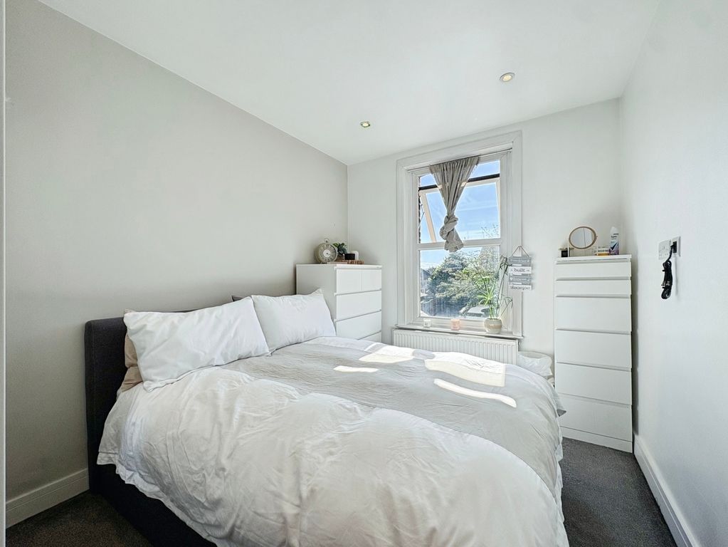 Property photo 3 of 11 Pbox-Img.Jpg