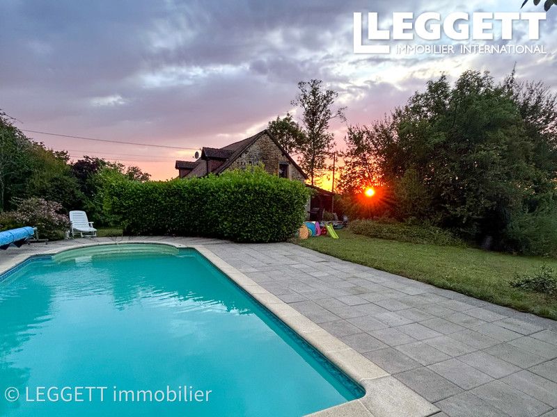 Property photo 2 of 10