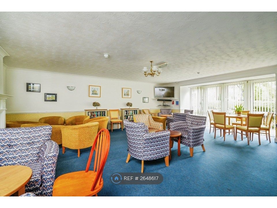 Property photo 3 of 11 The Communal Space