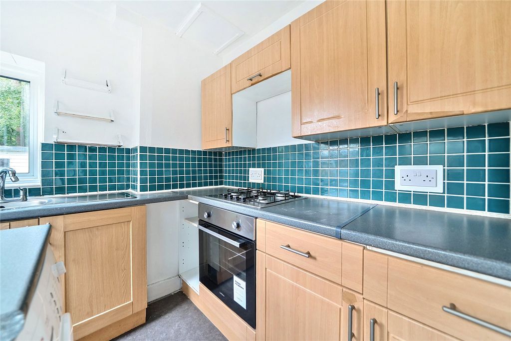 Property photo 3 of 23 Picture No. 23