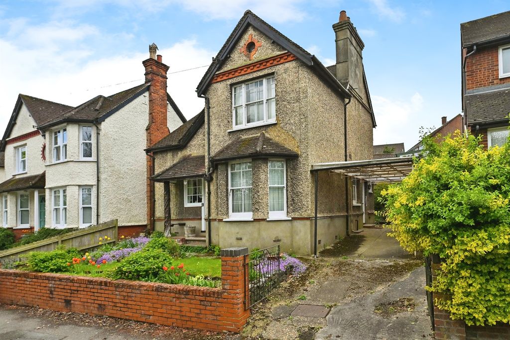Property photo 1 of 16
