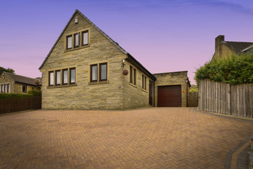 Property photo 3 of 19