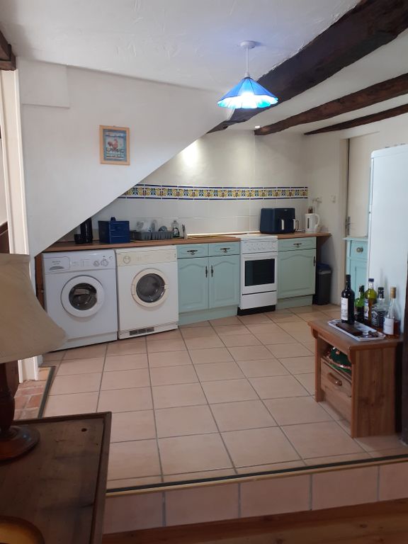 Property photo 2 of 11