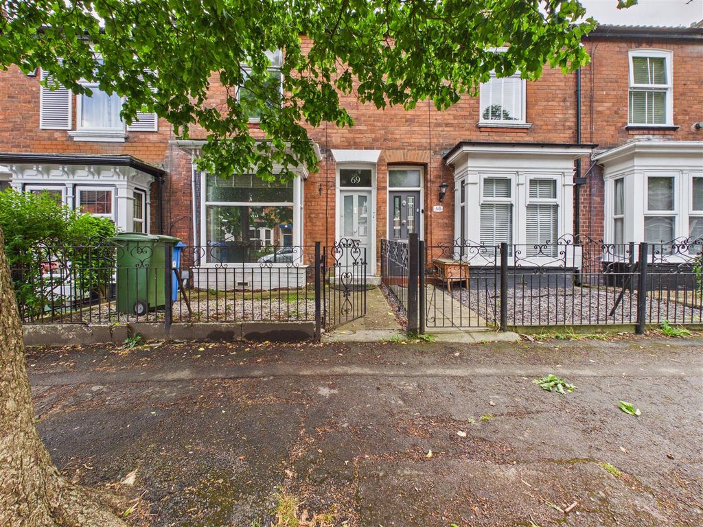 Property photo 1 of 14 Cam05193G0-Pr0157-Still001.Jpg