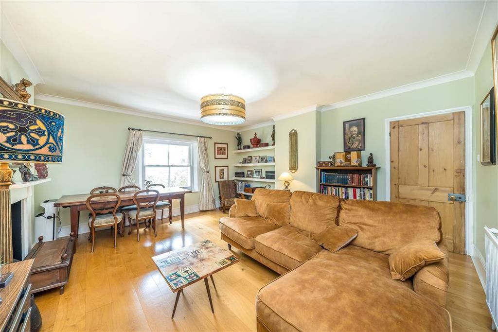 Property photo 3 of 6