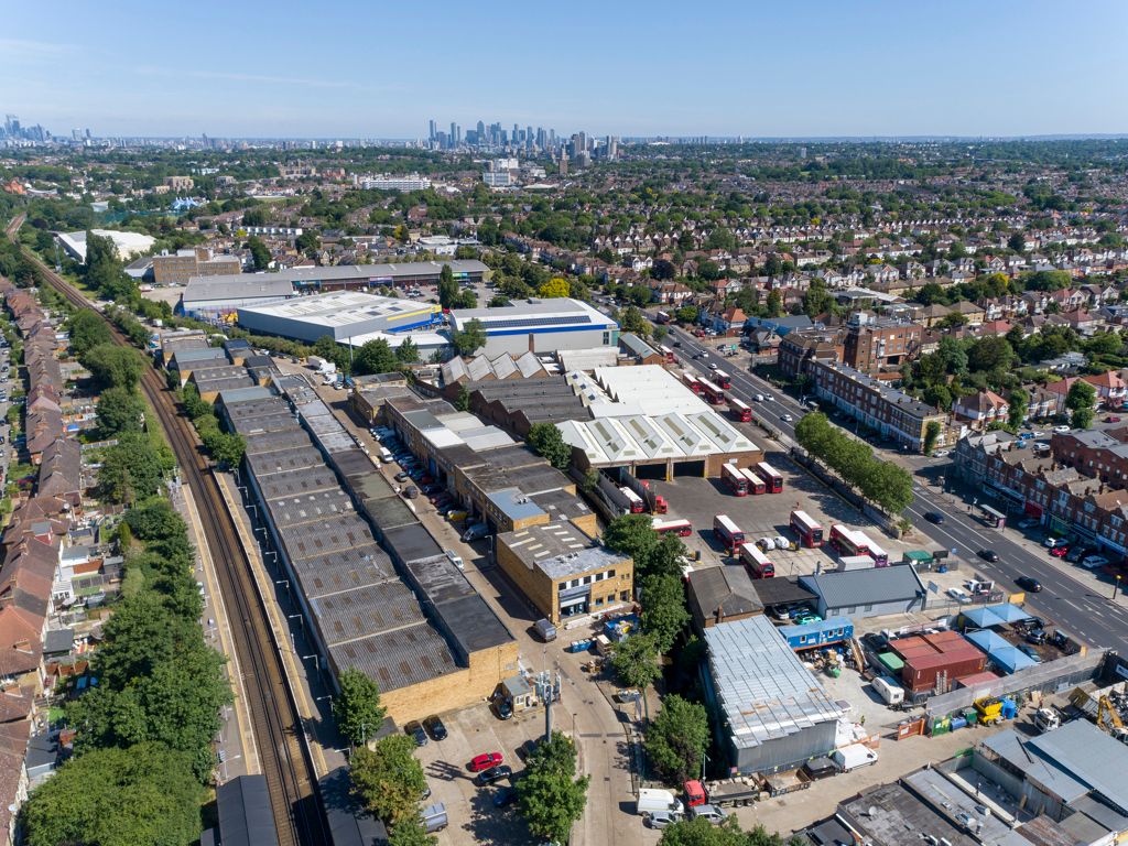 Property photo 3 of 4 Photo 1