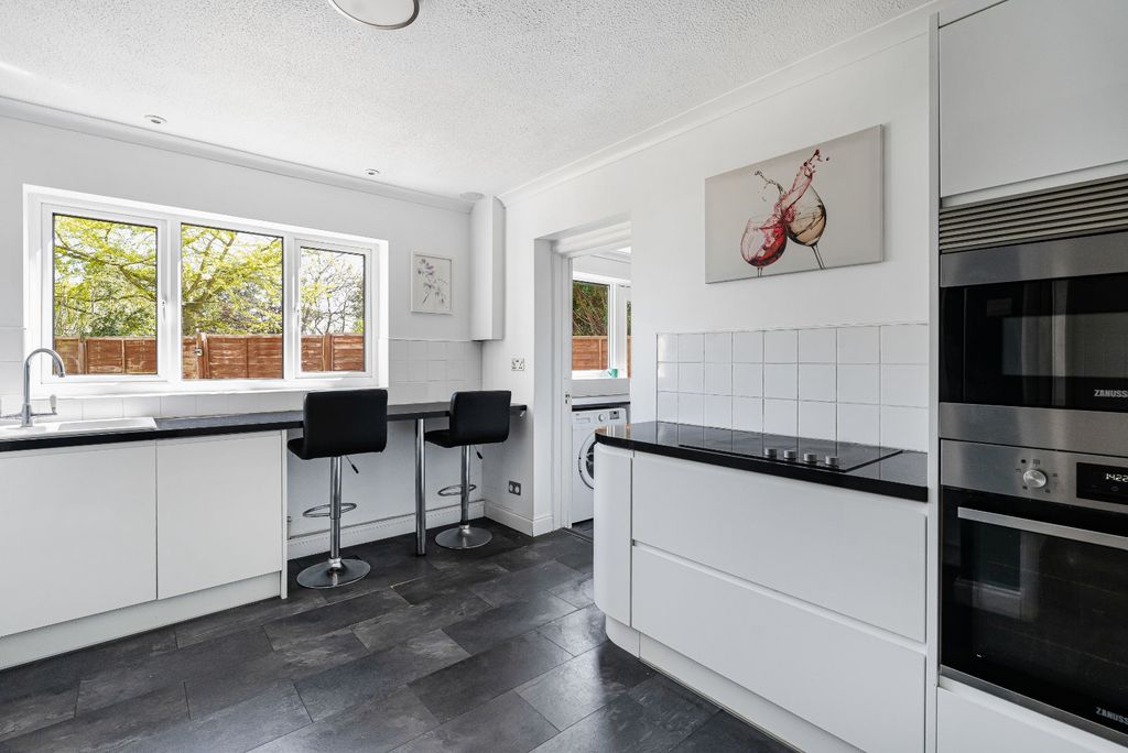 Property photo 2 of 13 Picture No. 02