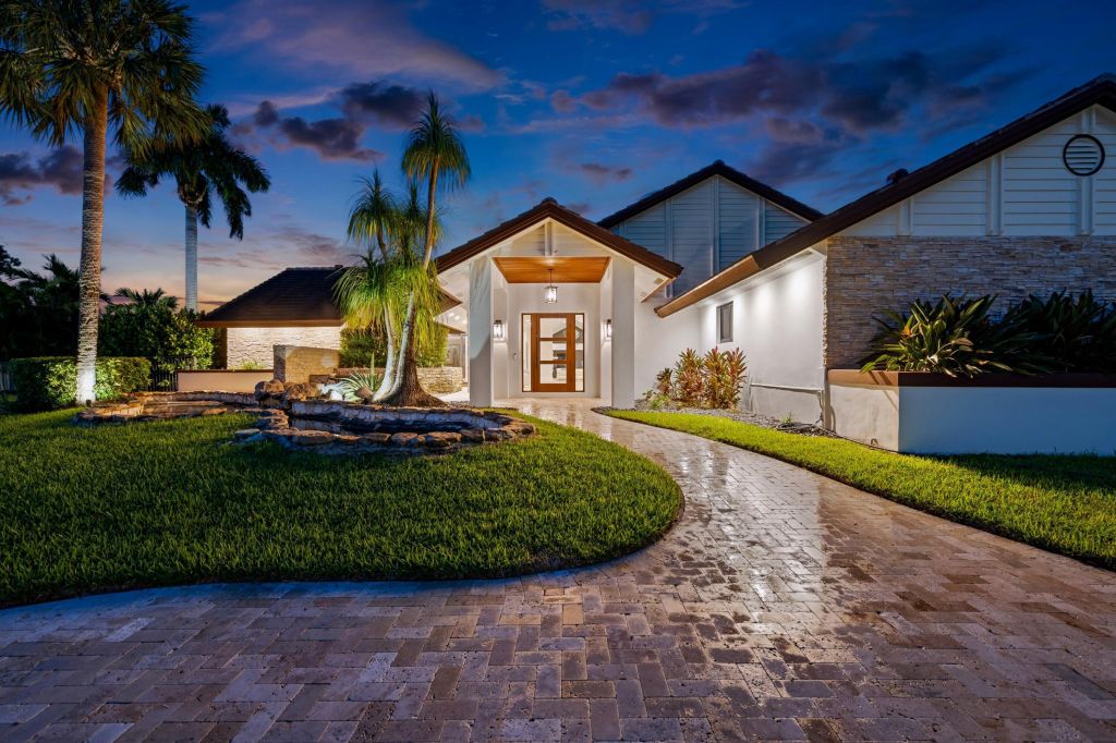 Property photo 2 of 10 <Alttext/>