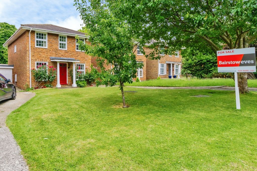 Property photo 1 of 32 Pbox-Img.Jpg