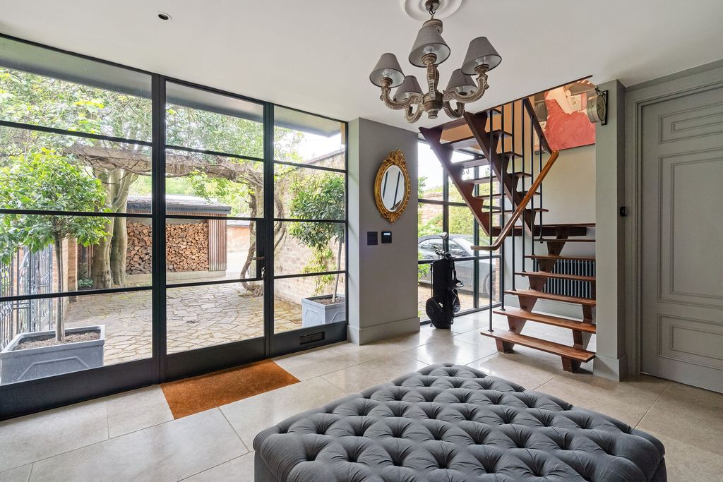 Additional image 9 of 5 bed detached house for saleFurze Platt Road, Maidenhead SL6