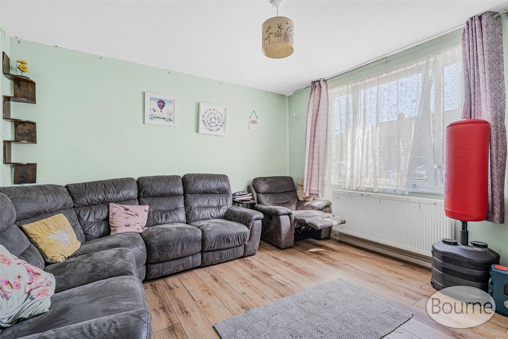 Property photo 2 of 18 Picture No. 21