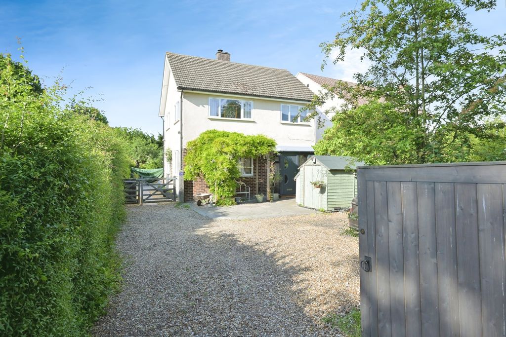 Property photo 2 of 31 Photo