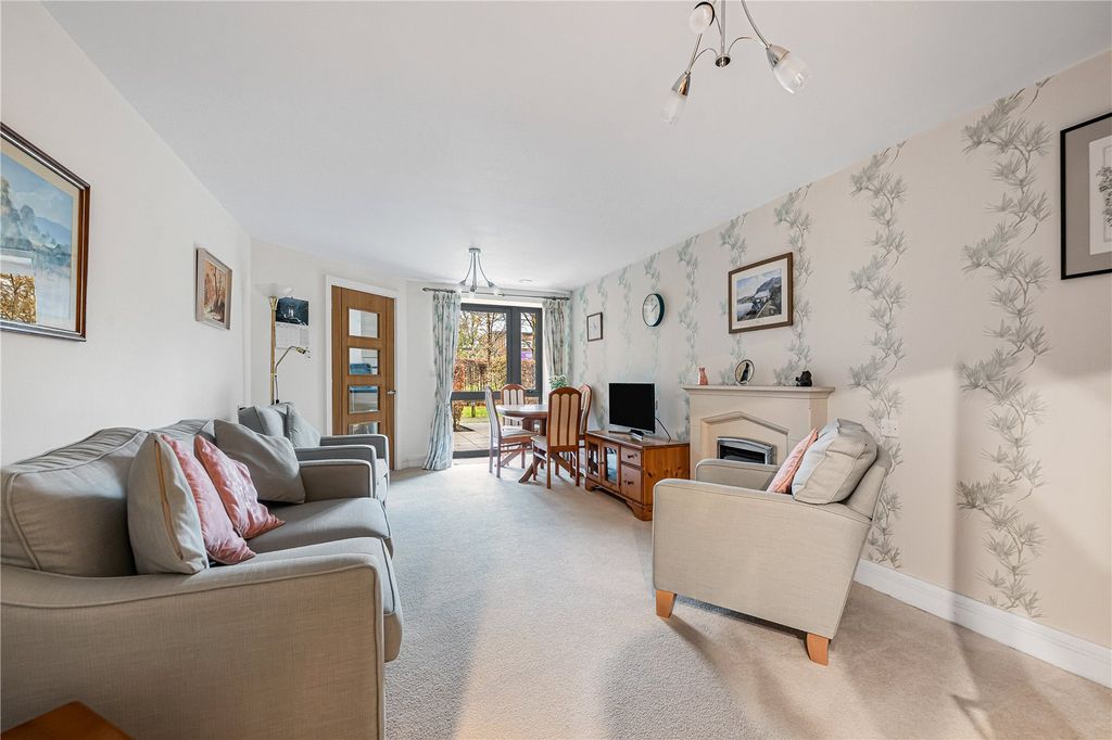 Property photo 2 of 12 Picture No. 13