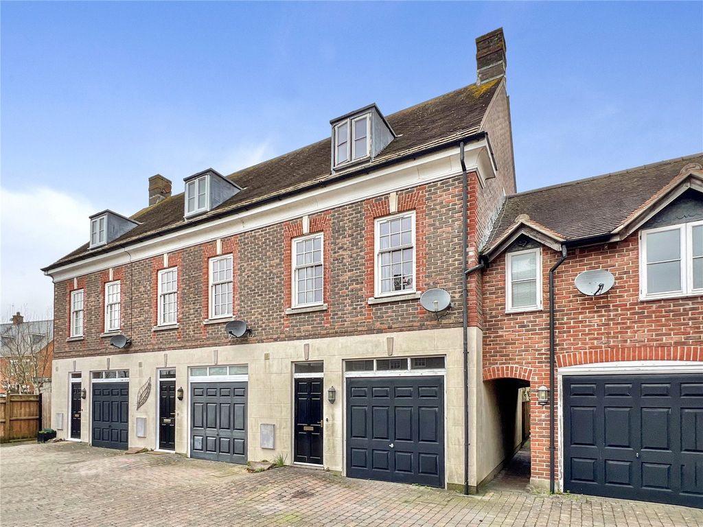 Property photo 1 of 10 Picture No. 12