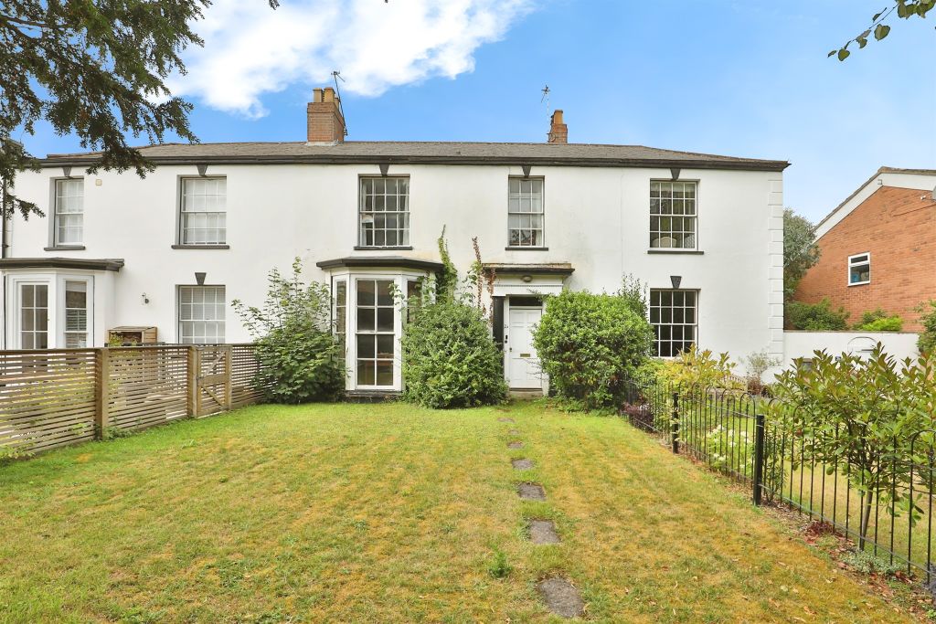 Property photo 1 of 17