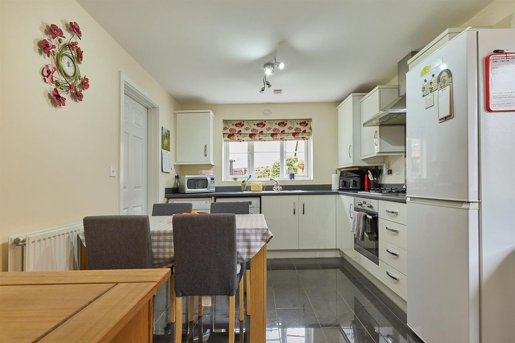 Property photo 2 of 13 Indigo Drive_6.Jpg